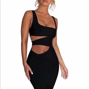 #BlackDress #HouseofCB #CutOut Bodycon Tank